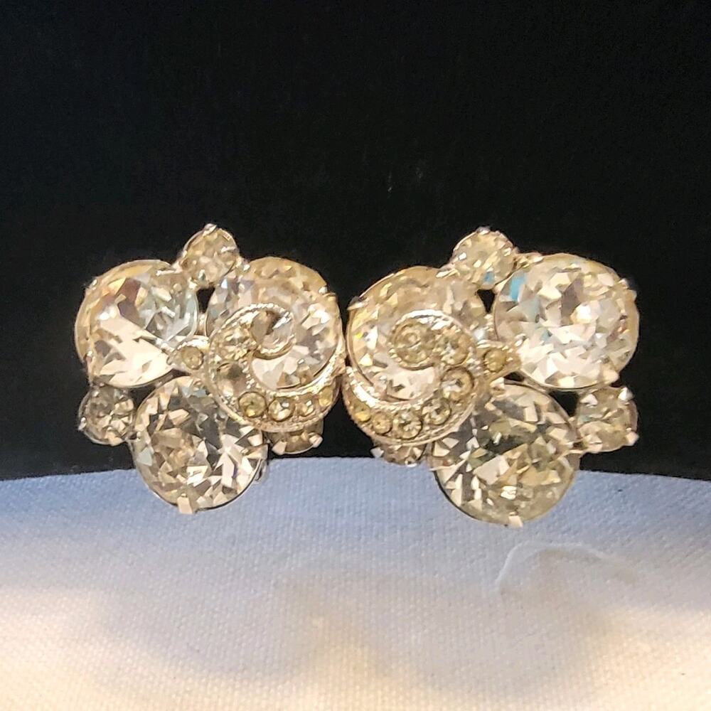 Vintage Eisenberg Cluster Rhinestone Silver Tone Clip Earrings